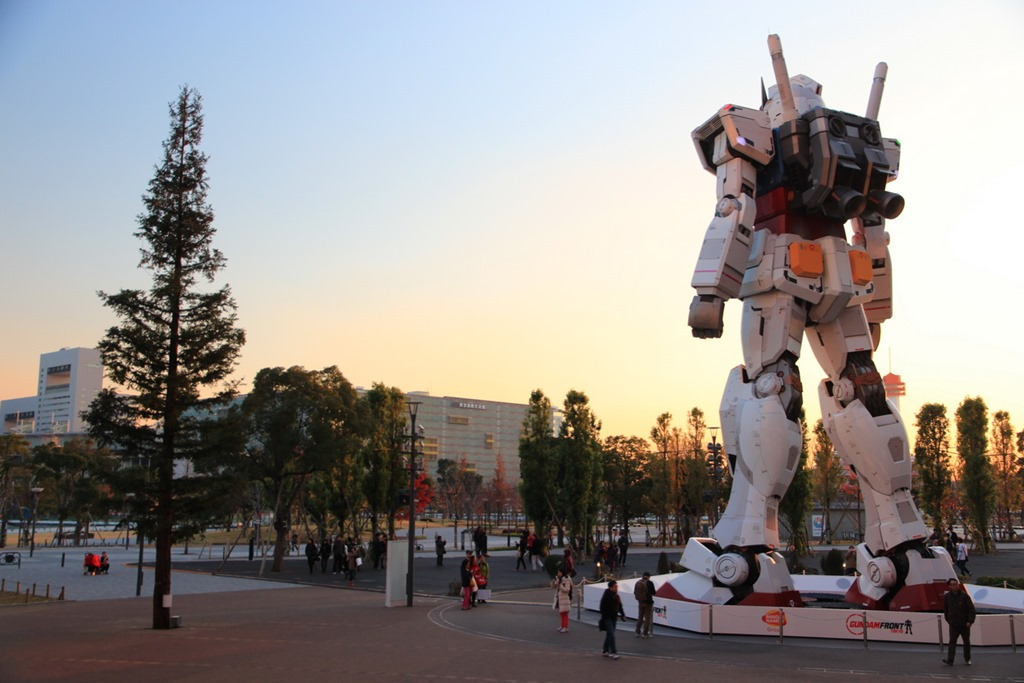 gundam wing statue japan