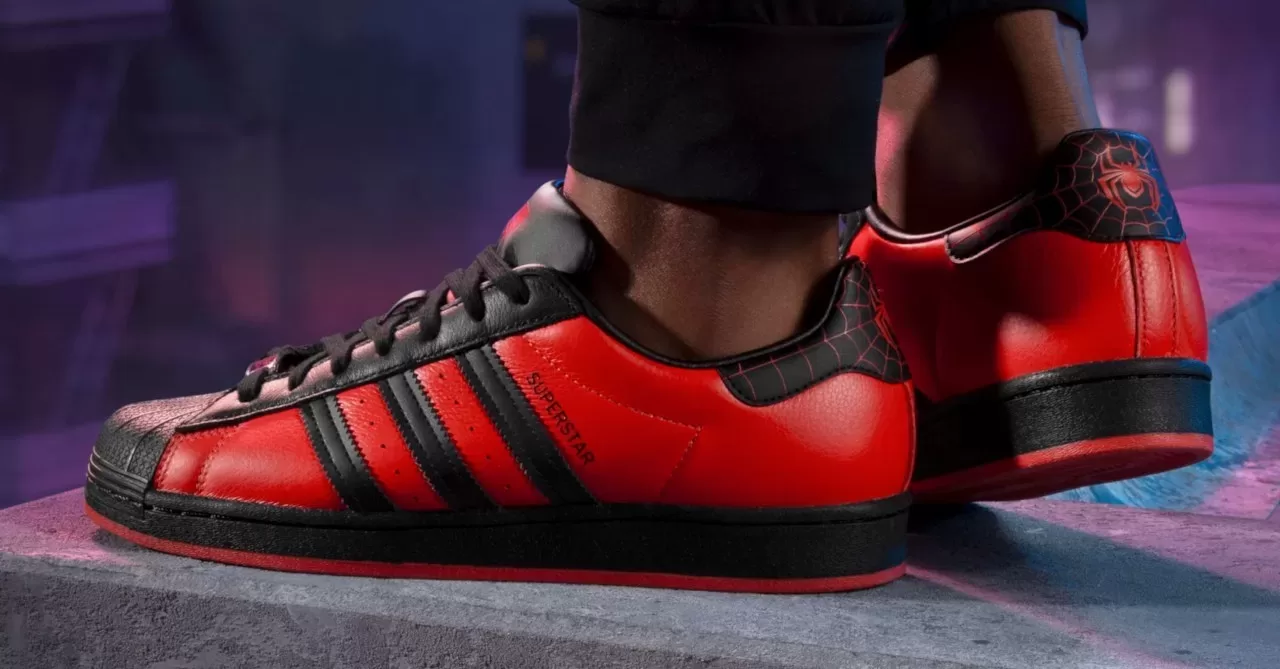 Adidas superstar spider man sale