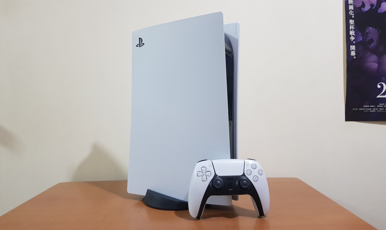 PS5 hands-on and unboxing: See Sony's giant new console up close