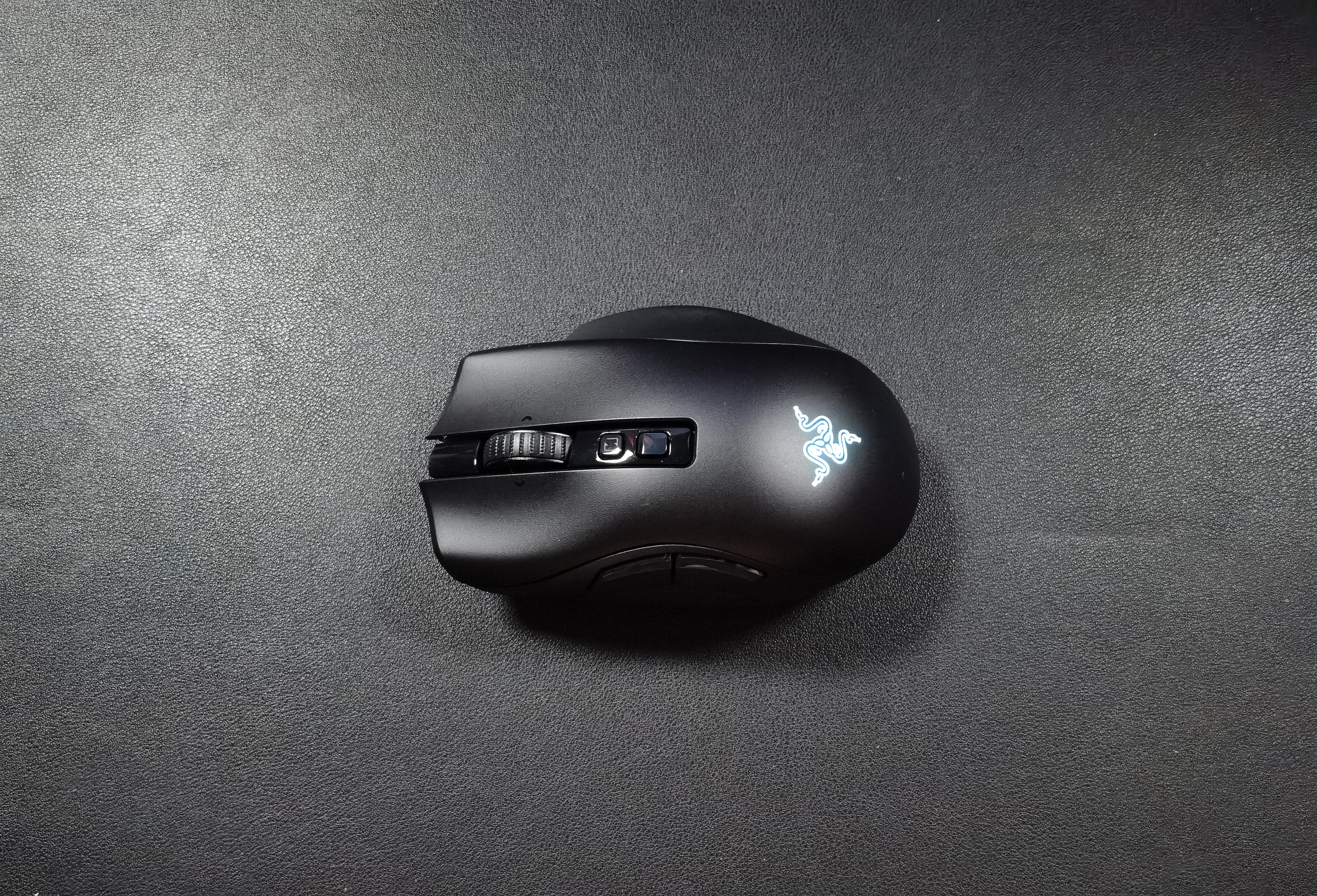 Geek Review: Razer Naga Pro Wireless Gaming Mouse