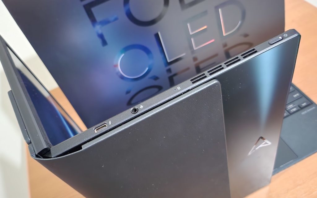 Asus Zenbook Fold Oled Review Geek Lifestyle